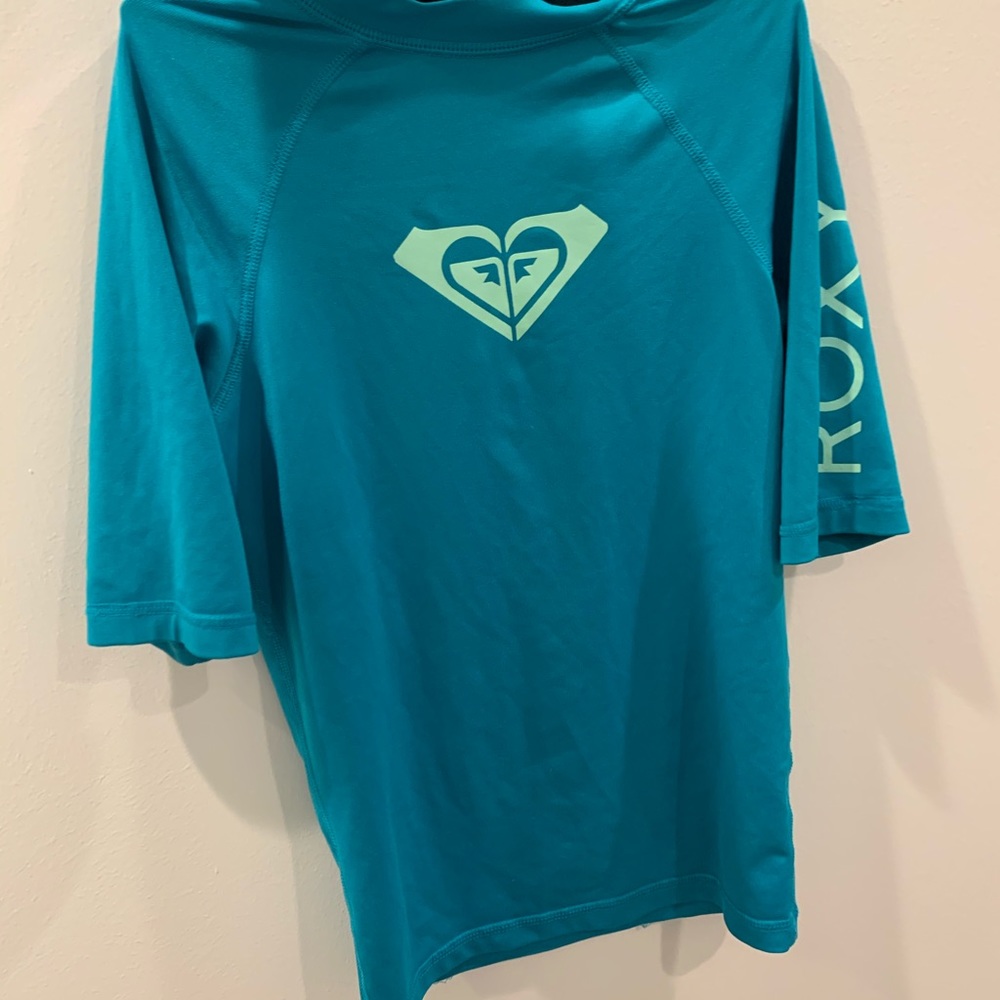 blue roxy rash guard